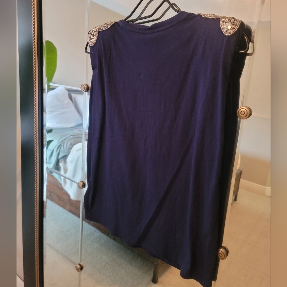 Embellished top - Picture 3 of 3